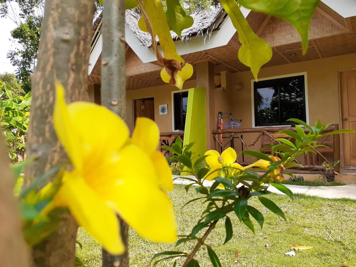 Miki'S Guest House Сикихор Экстерьер фото