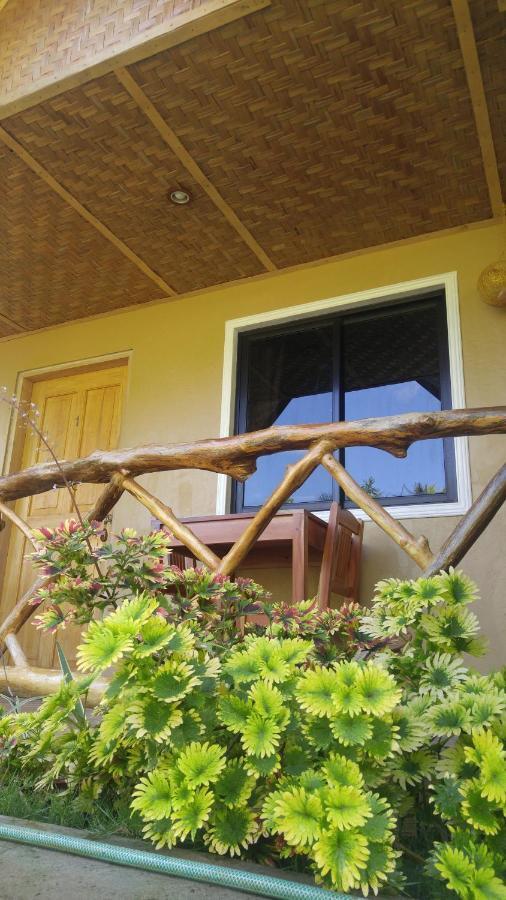 Miki'S Guest House Сикихор Экстерьер фото